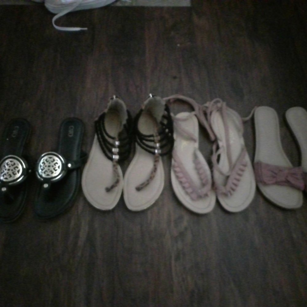 bundle of sandles